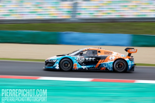 Renault RS01 - Thybaud/Crapiz/Cayrolle - AB Sport Auto Ultimate Cup Series - GT Endurance - Free Practice 2 Circuit de Nevers-Magny-Cours, France, 2020.